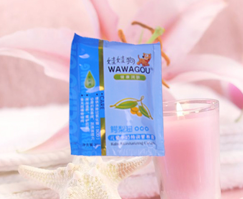 娃娃狗儿童牛奶特润营养霜1