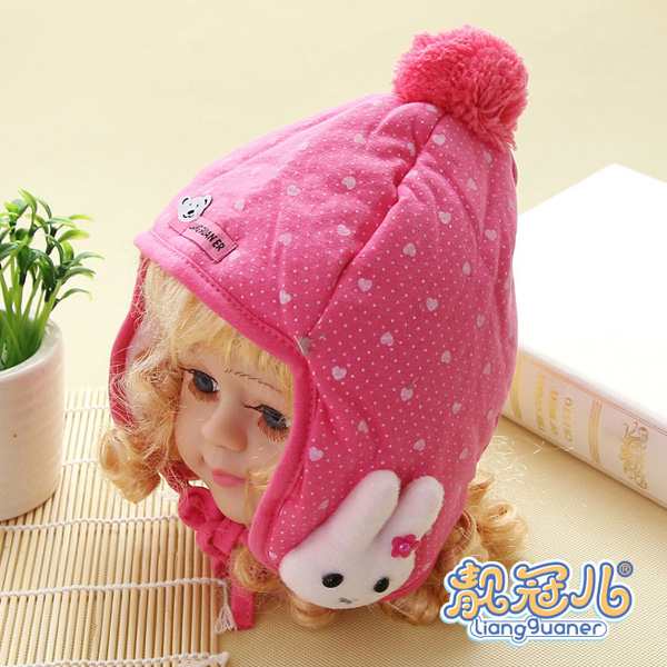 ���ڶ�Ӥ�׶����ޱ�ů����ñ��õ��ɫ