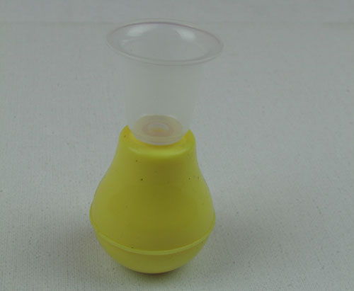 嗳昔吸奶器黄色