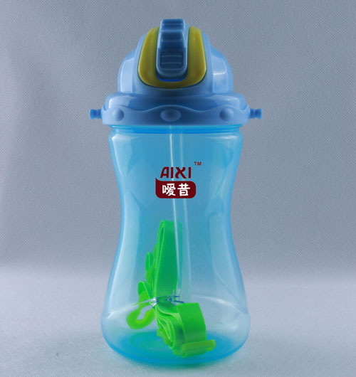 嗳昔儿童吸管水壶蓝色