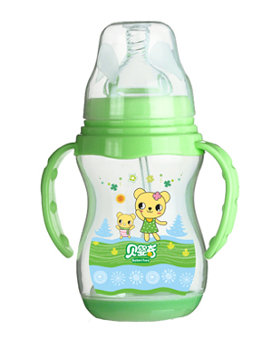 ��Ӥ��240ml���ڴ����µ�����ƿ����ɫ