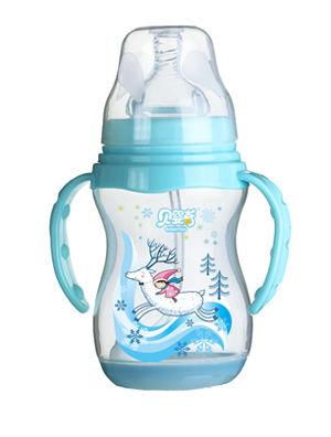 ��Ӥ��240ml���ڴ����µ�����ƿ��ɫ