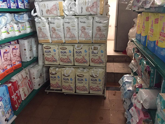 雅佳贝儿展柜展示